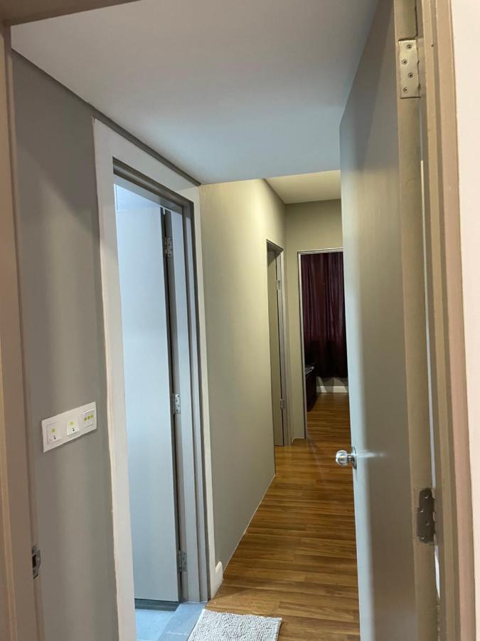 Apartment Mercu Summer Klcc With Karaoke & Pool Table